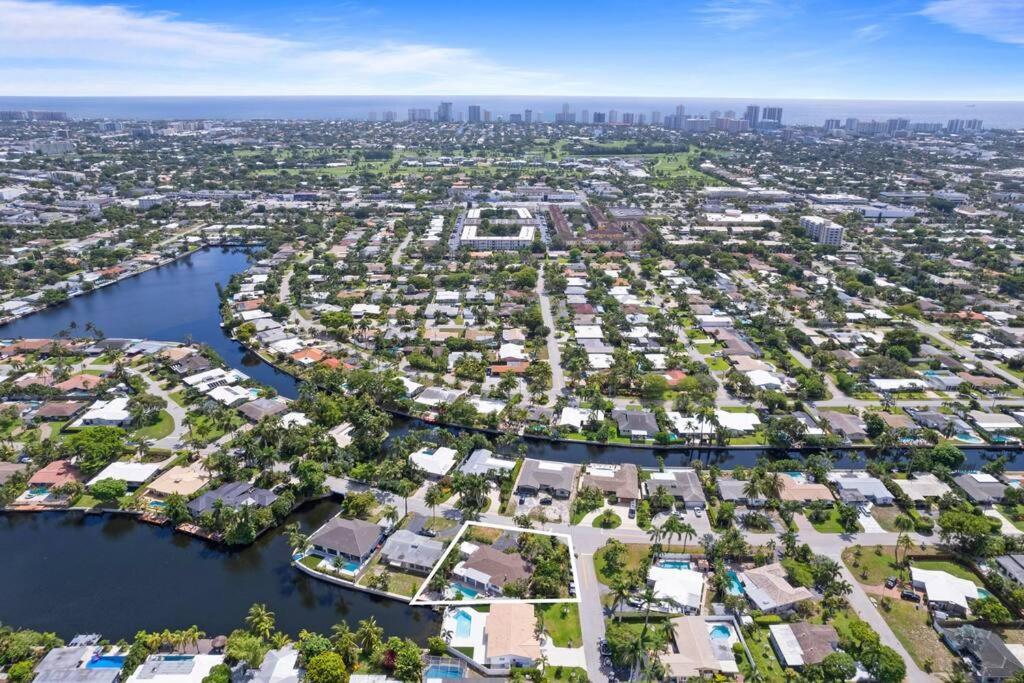 Waterfront-Heated Pool-Mini Golf-Game Room-2Mi Beach Fort Lauderdale Zewnętrze zdjęcie
